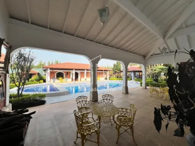 Casa de Condomínio com 4 Quartos à venda, 1200m² no Parque Primavera, Carapicuíba