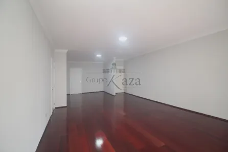 Apartamento com 3 Quartos à venda, 210m² no Jardim Paulista, São Paulo