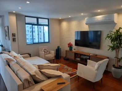 Apartamento com 4 Quartos à venda, 240m² no Humaitá, Rio de Janeiro