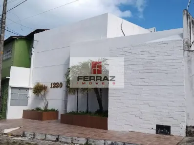 Imóvel Comercial com 6 Quartos para alugar, 146m² no Barro Vermelho, Natal