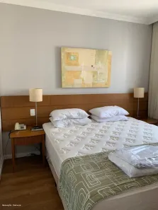 Apartamento com 2 Quartos para alugar, 60m² no Consolação, São Paulo