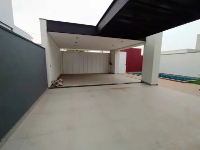Casa de Condomínio com 3 Quartos à venda, 220m² no Centro, Piratininga