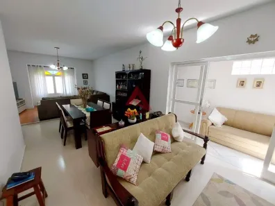 Casa com 3 Quartos à venda, 360m² no Jardim Flórida, Jacareí
