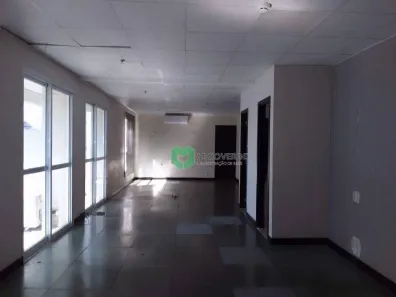 Sala Comercial para alugar, 132m² no Barra Funda, São Paulo