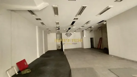 Ponto Comercial para alugar, 493m² no Centro, Suzano