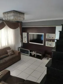 Sobrado com 3 Quartos à venda, 217m² no Vila Linda, Santo André