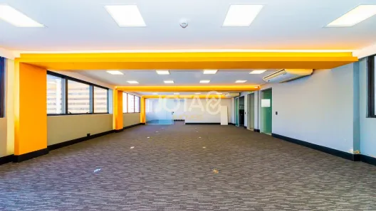 Sala Comercial para alugar, 1890m² no Centro, Curitiba