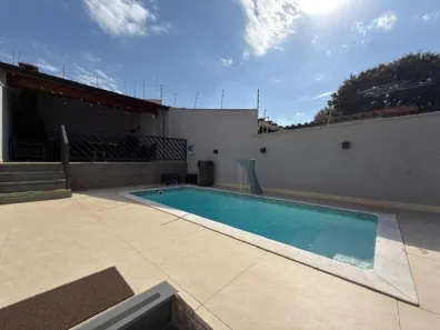 Sobrado com 3 Quartos à venda, 208m² no Parque Vitória, São Paulo