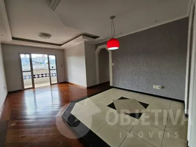 Apartamento com 3 Quartos para alugar, 140m² no Nossa Senhora Aparecida, Uberlândia