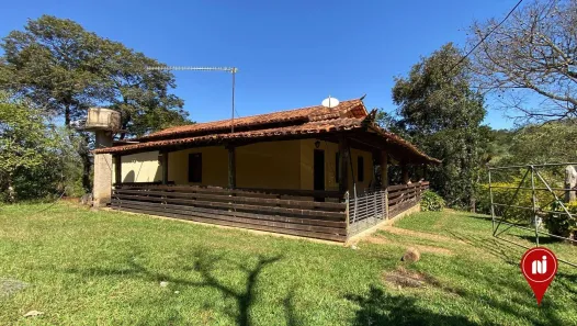 Fazenda/Sítio com 3 Quartos à venda, 140m² no , Brumadinho