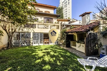Casa com 3 Quartos à venda, 330m² no Sumaré, São Paulo