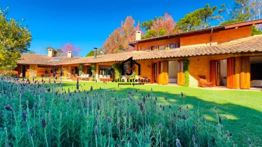 Casa de Condomínio com 8 Quartos à venda, 1426m² no Capivari, Campos do Jordão