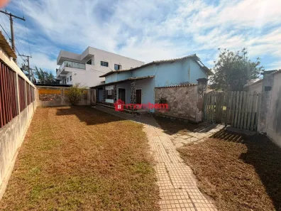 Imóvel Comercial com 4 Quartos para alugar, 200m² no Estação, São Pedro da Aldeia