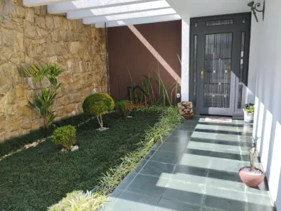 Casa com 4 Quartos à venda, 217m² no Vila Oliveira, Mogi das Cruzes