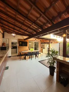 Casa de Condomínio com 3 Quartos à venda, 120m² no Praia da Baleia, Serra