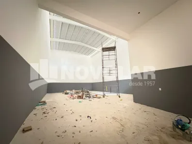 Galpão/Depósito/Armazém para alugar, 246m² no Vila Maria Baixa, São Paulo