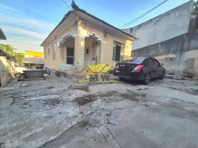 Casa com 2 Quartos à venda, 160m² no Irajá, Rio de Janeiro