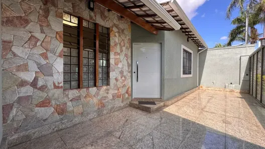 Casa com 3 Quartos à venda, 180m² no Santa Amélia, Belo Horizonte