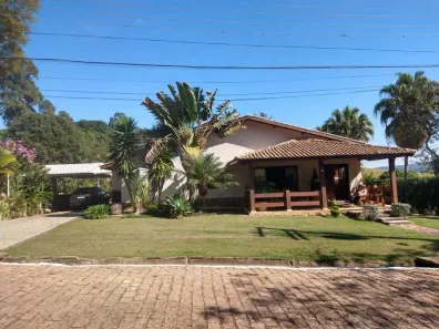 Fazenda/Sítio com 6 Quartos à venda, 450m² no Dos Silva, Morungaba