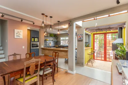 Casa com 3 Quartos à venda, 172m² no Pilarzinho, Curitiba