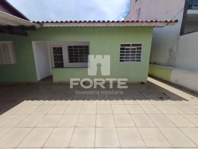 Casa com 3 Quartos à venda, 360m² no Vila Lavínia, Mogi das Cruzes