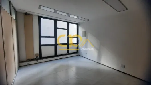 Sala Comercial para alugar, 61m² no Santa Efigênia, Belo Horizonte