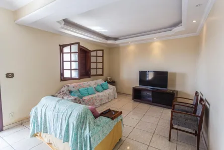 Casa com 4 Quartos à venda, 233m² no Ana Lúcia, Sabará