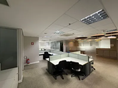 Sala Comercial para alugar, 538m² no Jardim Goiás, Goiânia