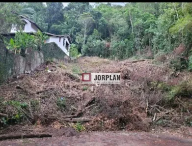 Lote/Terreno à venda, 1400m² no Itaipu, Niterói