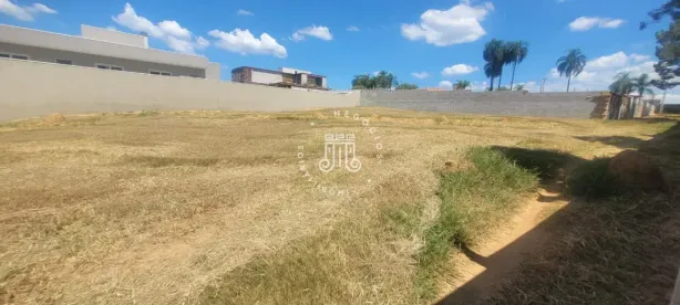 Lote/Terreno à venda, 840m² no Medeiros, Jundiaí