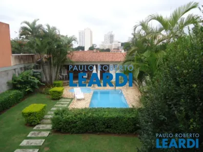 Casa com 3 Quartos à venda, 560m² no Jardim Leonor, São Paulo
