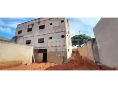 Galpão/Depósito/Armazém para alugar, 1000m² no Santa Mônica, Uberlândia