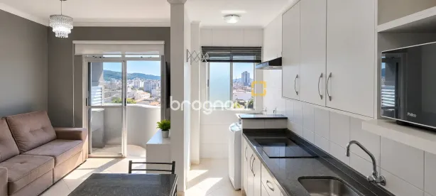 Apartamento com 2 Quartos à venda, 62m² no Barreiros, São José