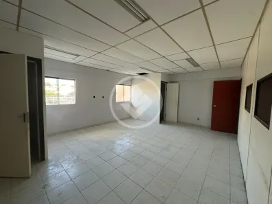 Sala Comercial para alugar, 139m² no Baú, Cuiabá