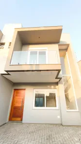 Sobrado com 3 Quartos à venda, 128m² no Igara, Canoas