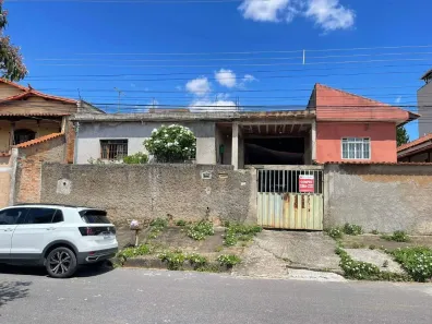 Casa com 3 Quartos à venda, 200m² no Brasil Industrial (Barreiro), Belo Horizonte