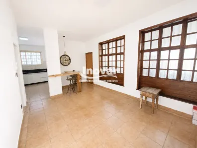 Apartamento com 3 Quartos para alugar, 189m² no Funcionários, Belo Horizonte