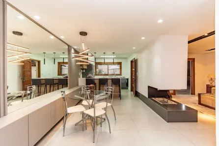 Casa com 4 Quartos à venda, 310m² no Chácara das Pedras, Porto Alegre