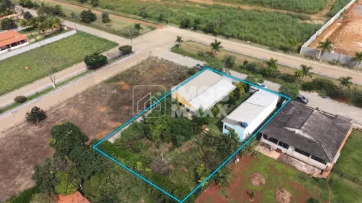 Casa de Condomínio com 2 Quartos à venda, 1000m² no Ceilândia Norte, Brasília