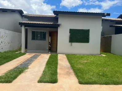 Casa de Condomínio com 3 Quartos para alugar, 80m² no Distrito Industrial, Cuiabá