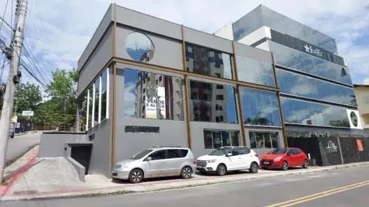 Prédio Comercial para alugar, 290m² no Centro, Florianópolis