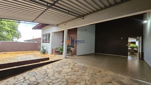 Casa com 2 Quartos à venda, 195m² no Alto de Pinheiros, Paulínia