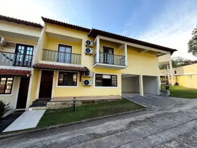 Casa de Condomínio com 4 Quartos à venda, 300m² no XV de Novembro, Araruama