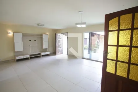 Casa com 3 Quartos à venda, 192m² no Freguesia (Jacarepaguá), Rio de Janeiro
