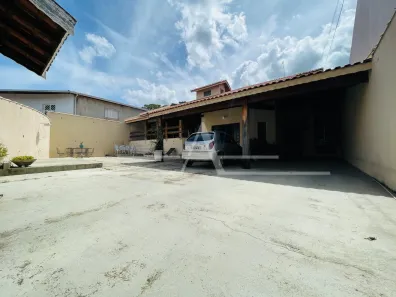 Casa com 3 Quartos à venda, 259m² no Residencial das Ilhas, Bragança Paulista
