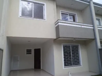 Casa de Condomínio com 3 Quartos para alugar, 125m² no Novo Mundo, Curitiba