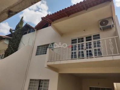 Sobrado com 4 Quartos à venda, 210m² no Jardim Atlântico, Goiânia