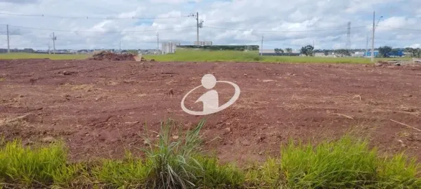 Lote/Terreno à venda, 250m² no Distrito Industrial, Uberlândia