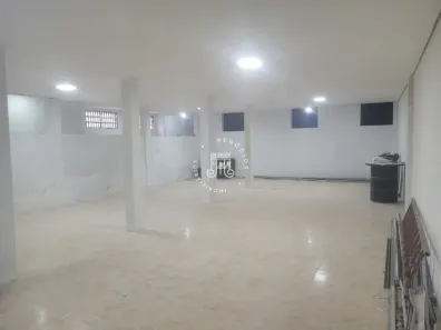 Ponto Comercial para alugar, 477m² no Vila Progresso, Jundiaí