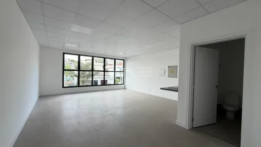 Sala Comercial com 1 Quarto para alugar, 49m² no Swiss Park, Campinas